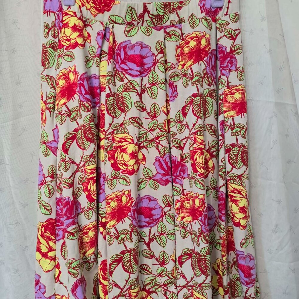 Lularoe Madison Flare Pleated Floral Skirt